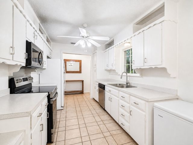 200 Hart Road, Little Elm, TX 75068
