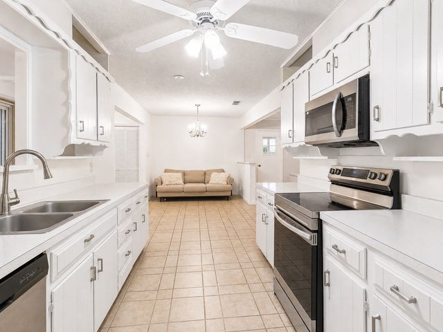 200 Hart Road, Little Elm, TX 75068