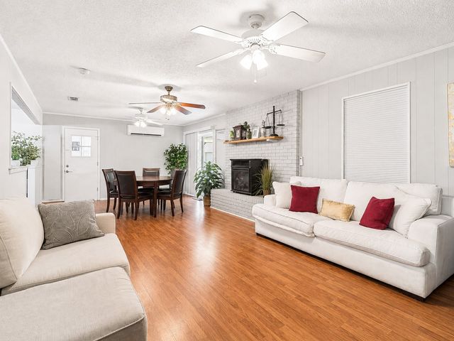 200 Hart Road, Little Elm, TX 75068