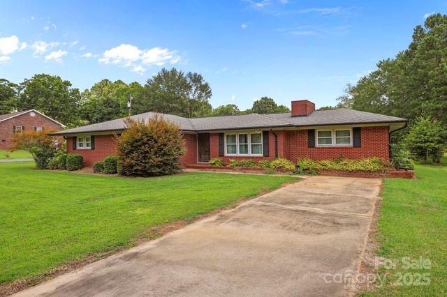 207 Allenton Street, Norwood, NC 28128