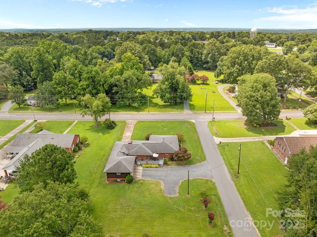207 Allenton Street, Norwood, NC 28128