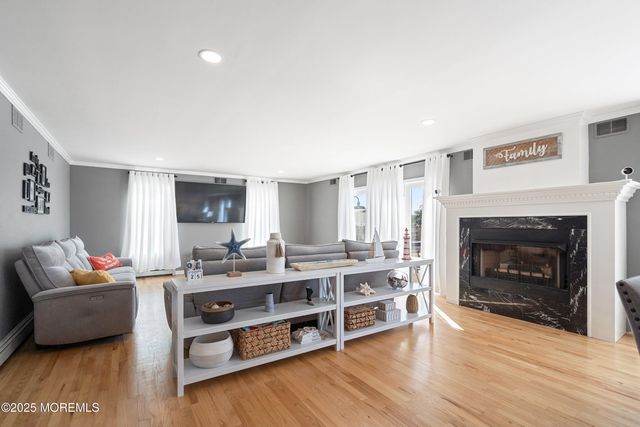 1615 Calamus Place, Point Pleasant, NJ 08742