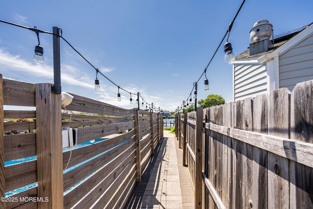 1615 Calamus Place, Point Pleasant, NJ 08742