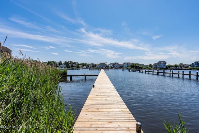 1615 Calamus Place, Point Pleasant, NJ 08742