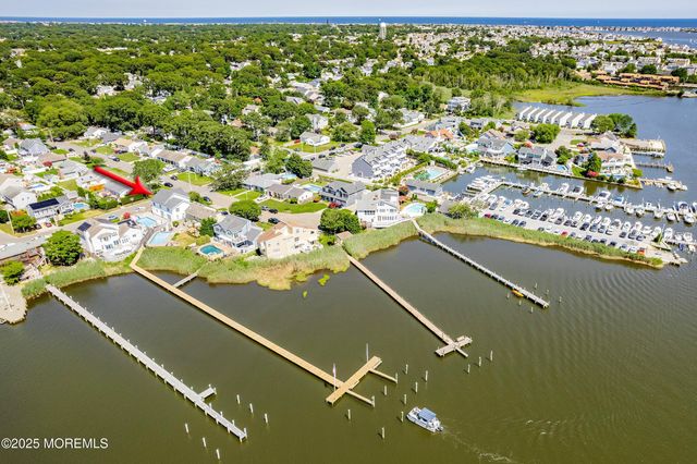 1615 Calamus Place, Point Pleasant, NJ 08742