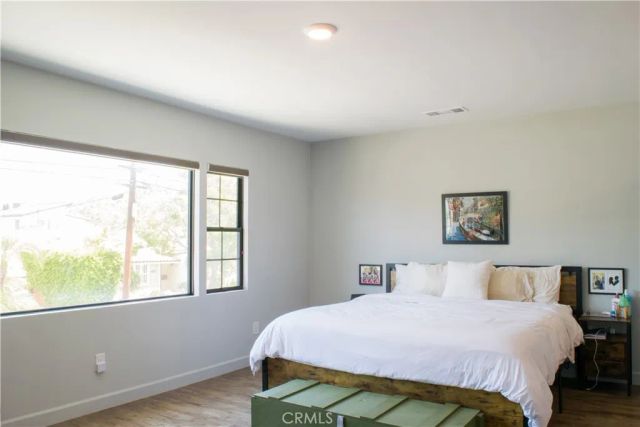 542 N Kilkea Drive, Los Angeles, CA 90048