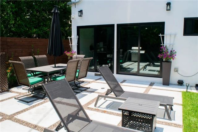 542 N Kilkea Drive, Los Angeles, CA 90048