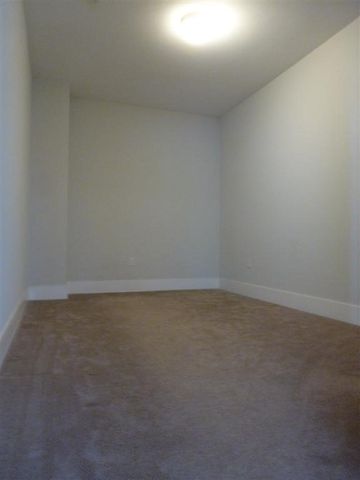 154 W 2nd St 301, Boston, MA 02127