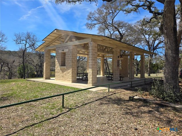 206 Falling Hills, New Braunfels, TX 78132