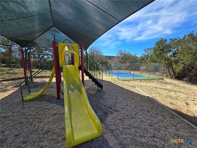 206 Falling Hills, New Braunfels, TX 78132