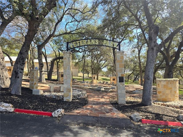 206 Falling Hills, New Braunfels, TX 78132