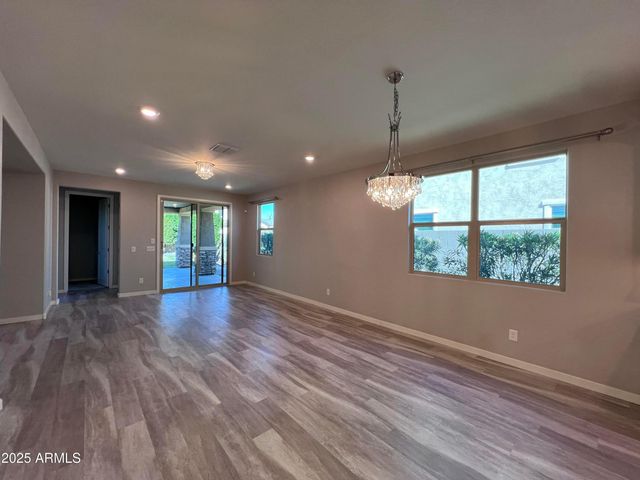 9722 E Tungsten Drive, Mesa, AZ 85212