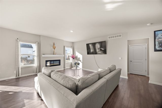 2511 NW 44th Street, Ankeny, IA 50023