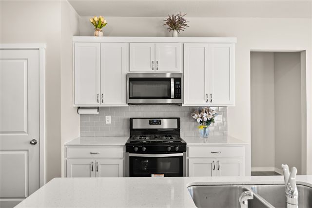 2511 NW 44th Street, Ankeny, IA 50023