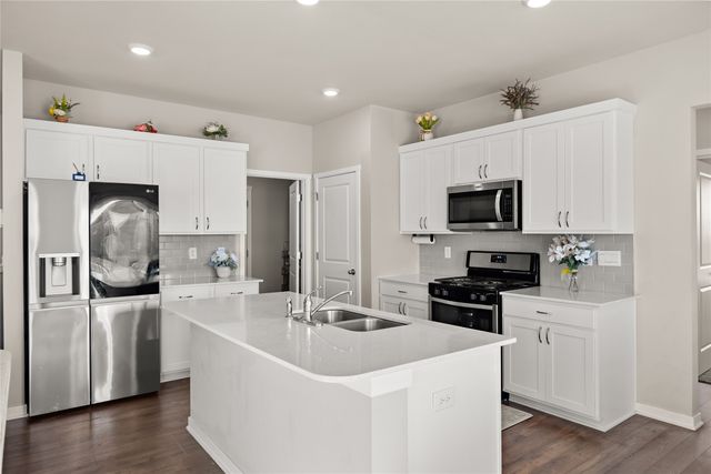 2511 NW 44th Street, Ankeny, IA 50023