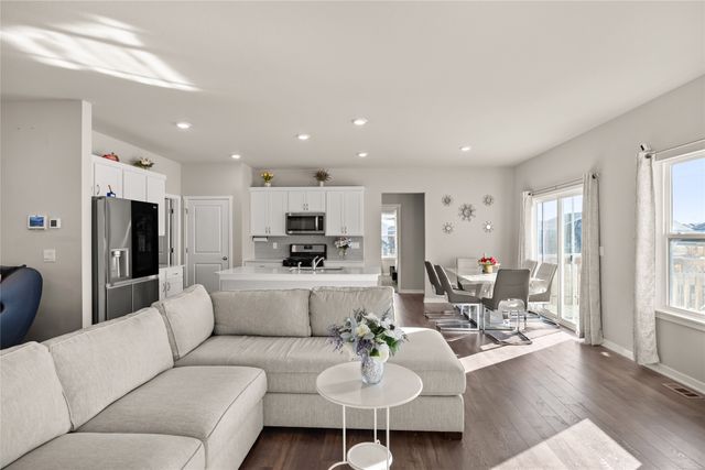2511 NW 44th Street, Ankeny, IA 50023