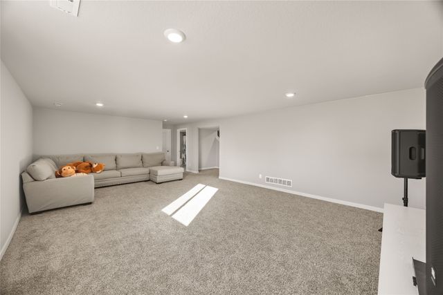 2511 NW 44th Street, Ankeny, IA 50023