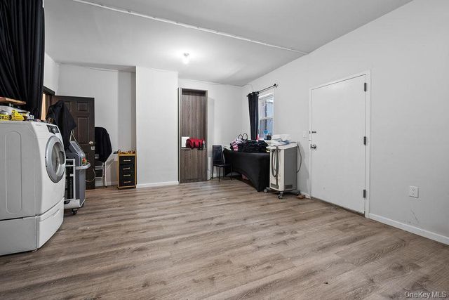 39-31 47th Avenue, Sunnyside, NY 11104