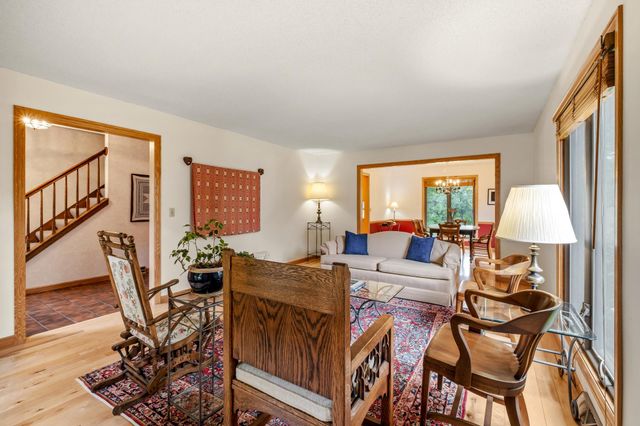 2999 Stinson Court, New Brighton, MN 55112