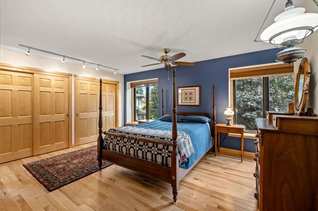 2999 Stinson Court, New Brighton, MN 55112