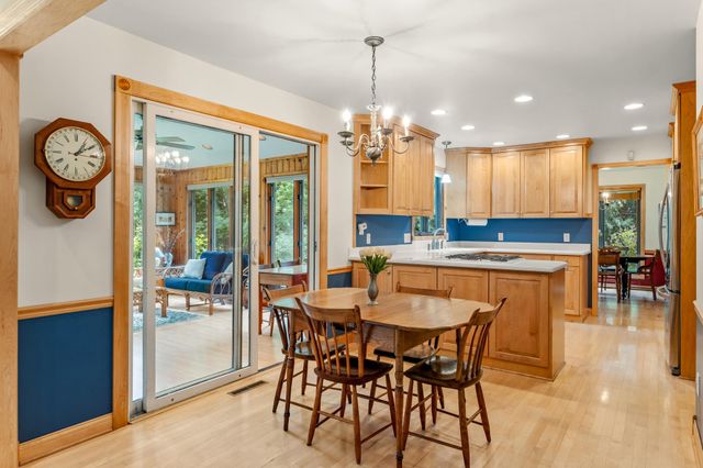 2999 Stinson Court, New Brighton, MN 55112