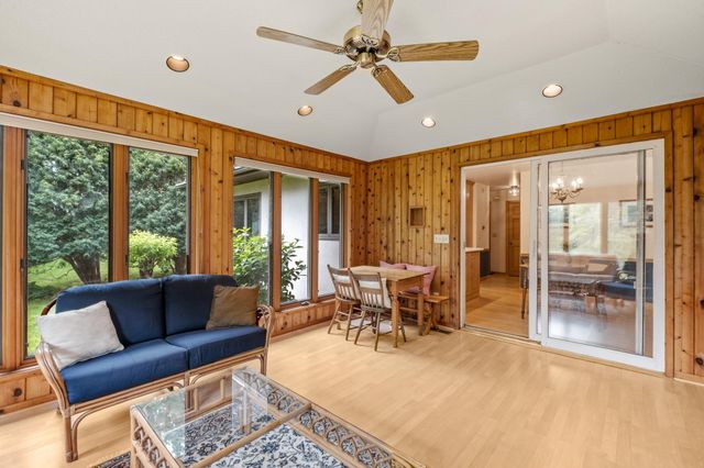 2999 Stinson Court, New Brighton, MN 55112