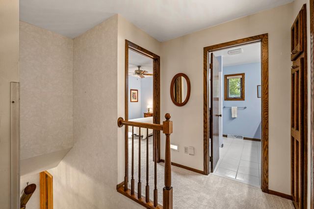 2999 Stinson Court, New Brighton, MN 55112