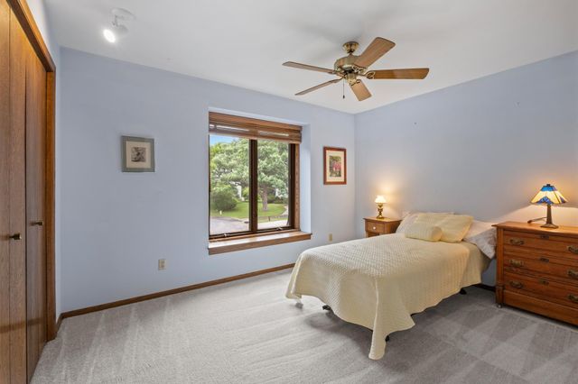 2999 Stinson Court, New Brighton, MN 55112