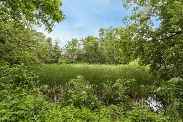2999 Stinson Court, New Brighton, MN 55112