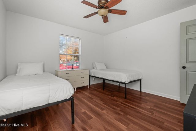 1302 Chancery Court, Aberdeen, NC 28315