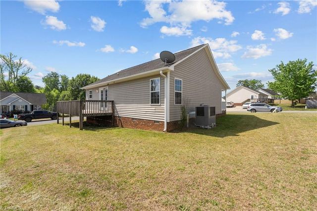 701 Bob Baxter Drive, Elon, NC 27244