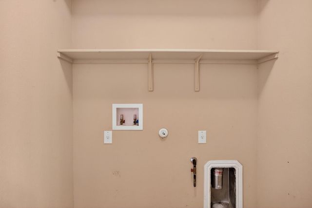 2010 Langdale LN, Austin, TX 78754