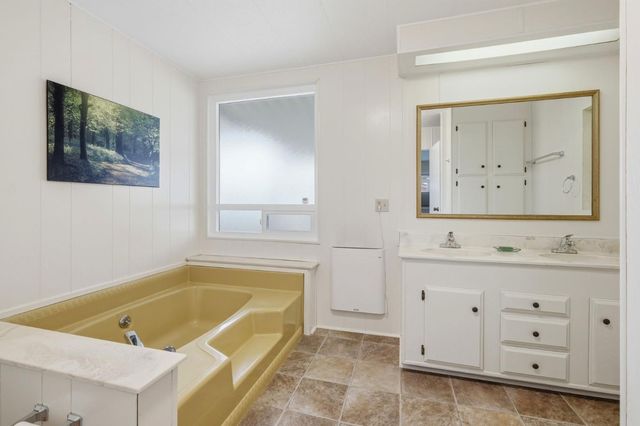 2435 Felt Street 74, Santa Cruz, CA 95062