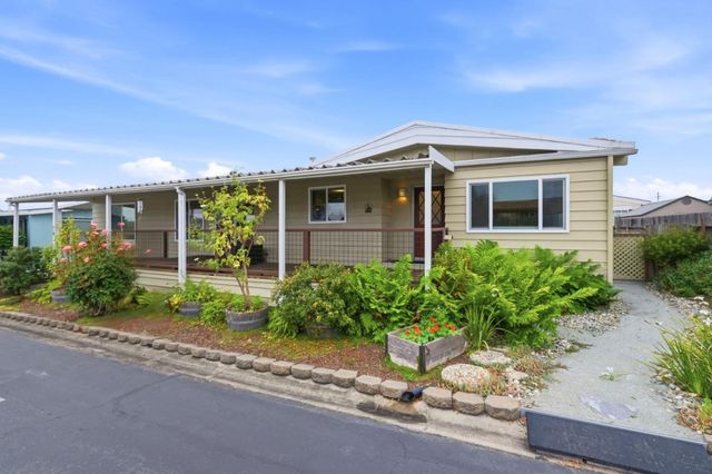 2435 Felt Street 74, Santa Cruz, CA 95062