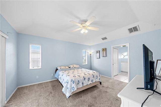 164 SE 19th LN, Cape Coral, FL 33990