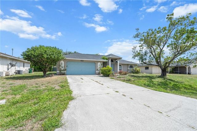 164 SE 19th LN, Cape Coral, FL 33990