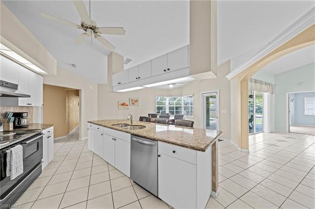164 SE 19th LN, Cape Coral, FL 33990