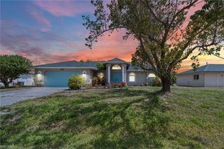 164 SE 19th LN, Cape Coral, FL 33990