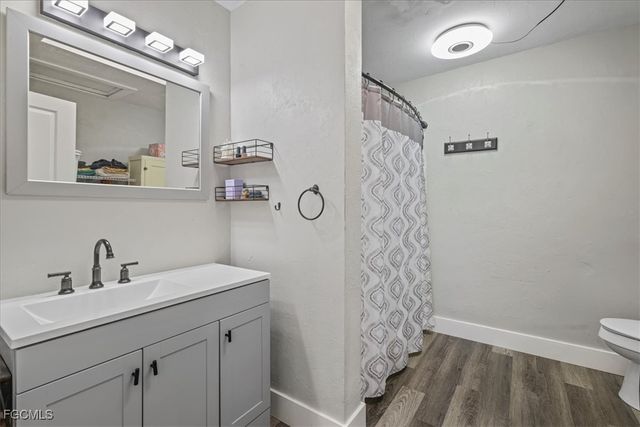 3909 3rd ST SW, Lehigh Acres, FL 33976