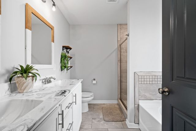 354 Wingfield Dr, Clarksville, TN 37043