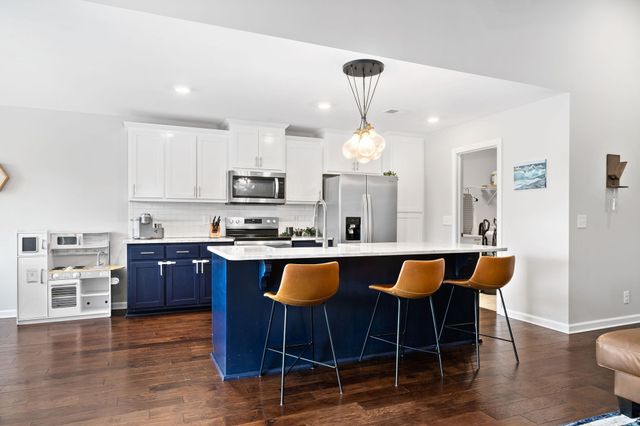 354 Wingfield Dr, Clarksville, TN 37043