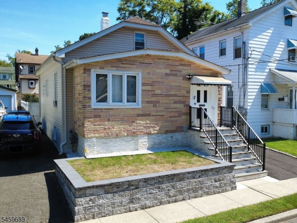 337 Stiles St, Union Twp., NJ 07088 — photo 2