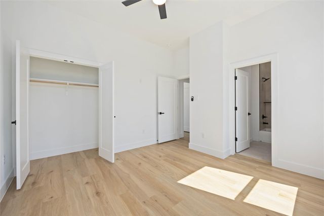 4202 Kewanee Street B, Houston, TX 77051