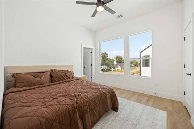 4202 Kewanee Street B, Houston, TX 77051