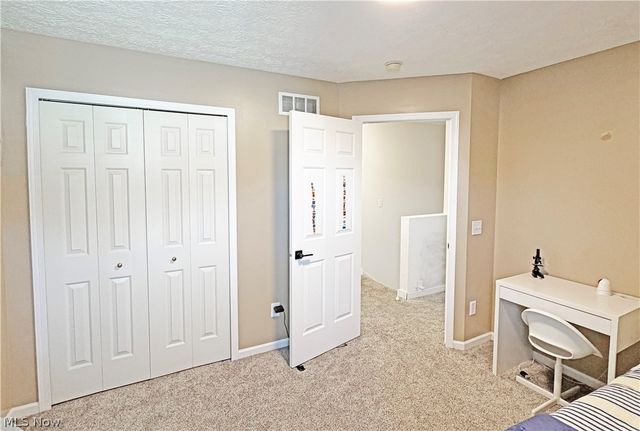 7604 Meadow Brooke Way, Northfield, OH 44067