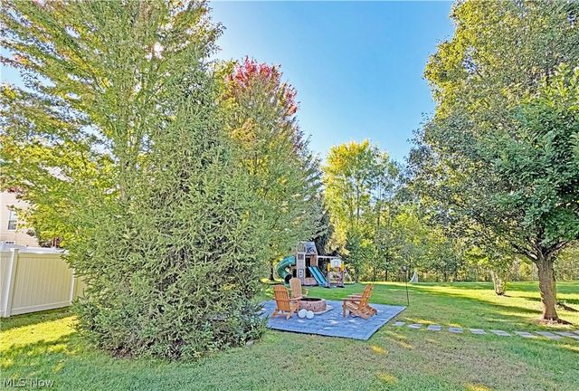 7604 Meadow Brooke Way, Northfield, OH 44067