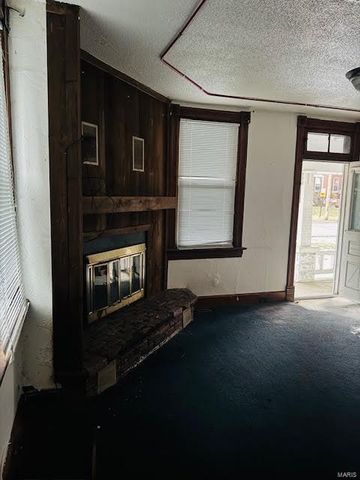 500 S 29th Street, Belleville, IL 62226