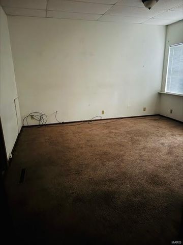 500 S 29th Street, Belleville, IL 62226