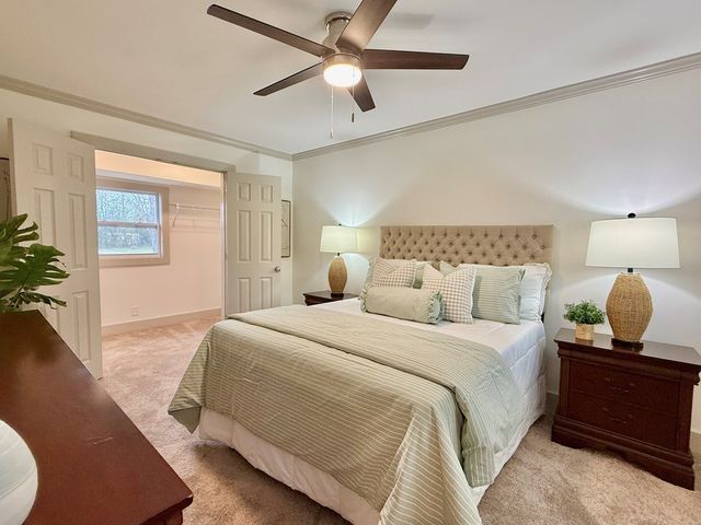 209 W Commerce Street, Hartford, AL 36344