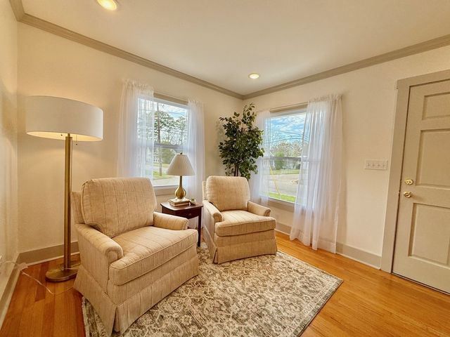 209 W Commerce Street, Hartford, AL 36344